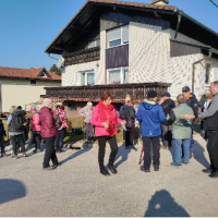 Veselo druženje ODI na zimskem pohodu