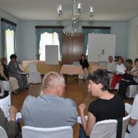 Usposabljanje za invalide, ki prostovoljno delajo na DI