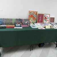 Razstava unikatnih izdelkov v Galeriji Krmelj
