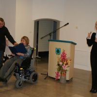 Slovesna podelitev listine ''Občina po meri invalidov'' za leto 2013 Občini Ravne na Koroškem